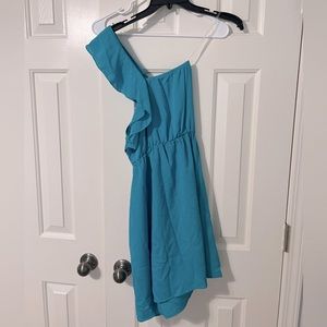 one shoulder dress